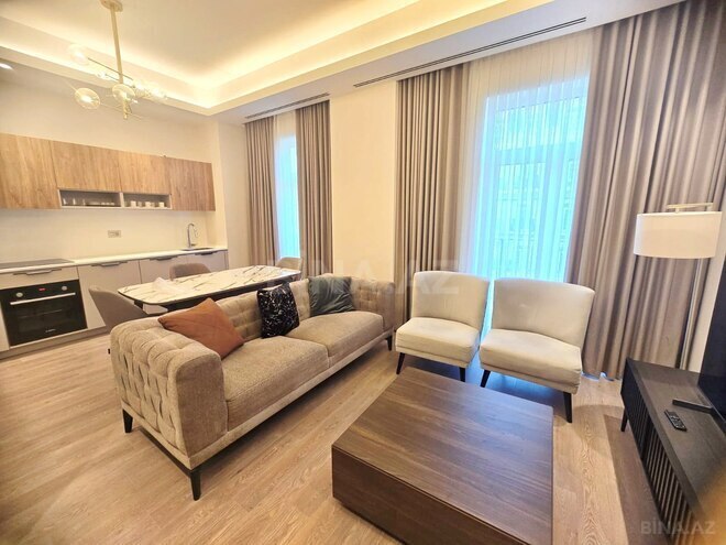 Сдаётся 3-комн. новостройка 120 м², Хатаинский р., photo 1 from 19