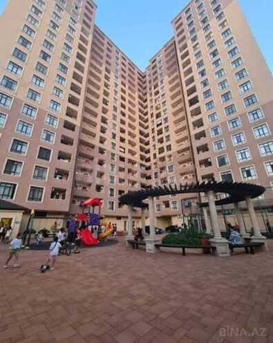 Satılır 2 otaqlı yeni tikili 67 m², 8-ci mikrorayon q., photo 1 from 10