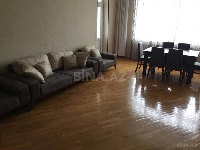 Сдаётся 3-комн. новостройка 130 м², м. Элмляр Академиясы, photo 4 from 18