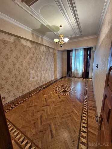 İcarəyə verilir 4 otaqlı yeni tikili 141 m², Nizami m., photo 13 from 21