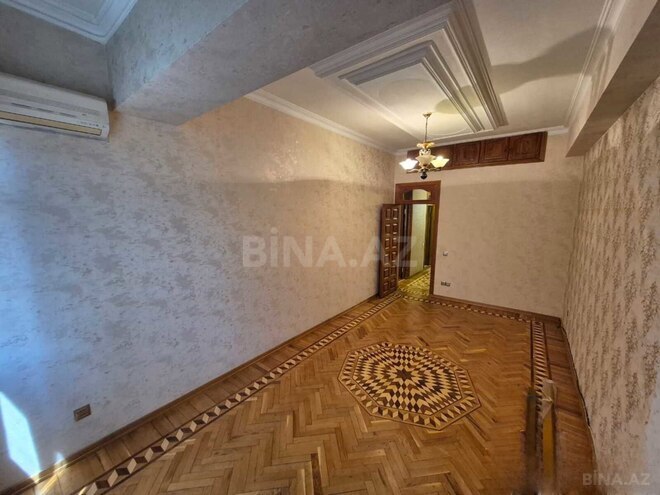 İcarəyə verilir 4 otaqlı yeni tikili 141 m², Nizami m., photo 12 from 21