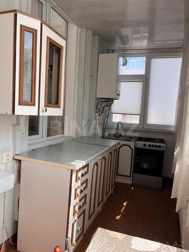 Satılır 2 otaqlı köhnə tikili 100 m², Sahil m., photo 15 from 19
