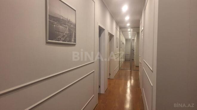İcarəyə verilir 3 otaqlı yeni tikili 105 m², 28 May m., photo 6 from 10