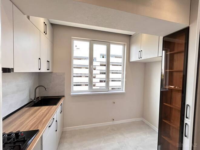 Satılır 3 otaqlı köhnə tikili 65 m², Xalqlar Dostluğu m., photo 10 from 21
