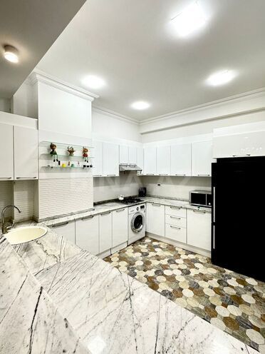 İcarəyə verilir 3 otaqlı yeni tikili 120 m², Nəsimi r., photo 13 from 17