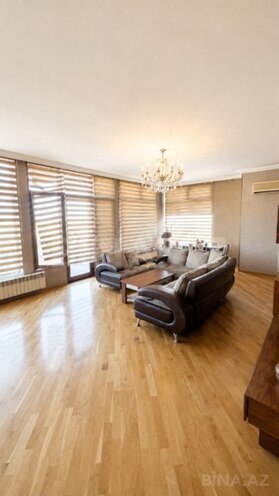 Satılır 3 otaqlı yeni tikili 127 m², Gənclik m., photo 3 from 8