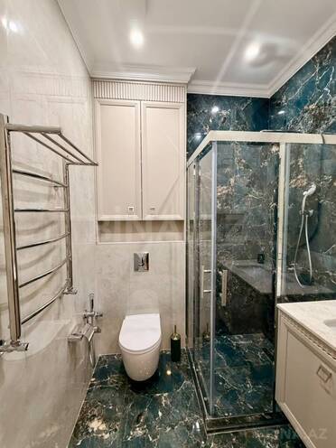 İcarəyə verilir 4 otaqlı yeni tikili 220 m², 28 May m., photo 6 from 30