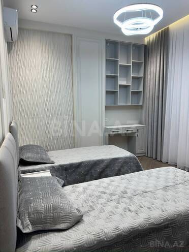 Продаётся 3-комн. новостройка 133 м², м. Низами, photo 12 from 20