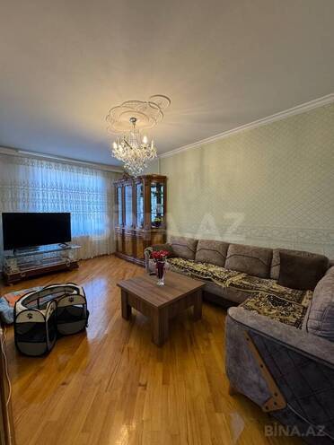 Продаётся 4-комн. вторичка 110 м², м. Ази Асланов, photo 1 from 24
