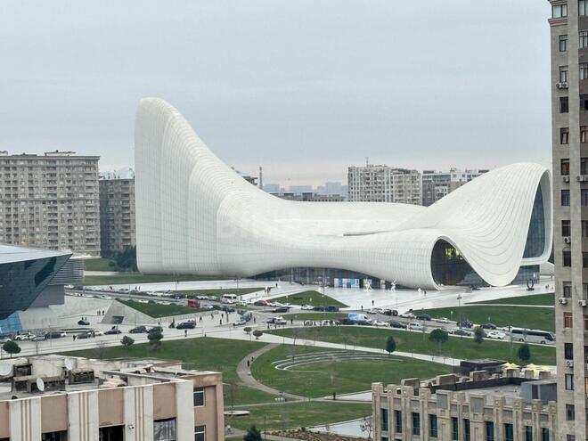 Satılır 3 otaqlı yeni tikili 150 m², Gənclik m., photo 1 from 18