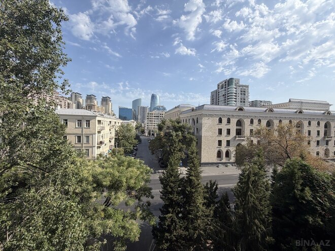 Satılır 3 otaqlı köhnə tikili 80 m², 28 May m., photo 9 from 10