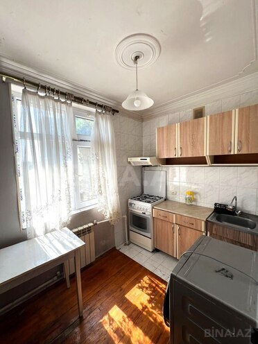 Сдаётся 1-комн. вторичка 42 м², м. Нефтчиляр, photo 6 from 11