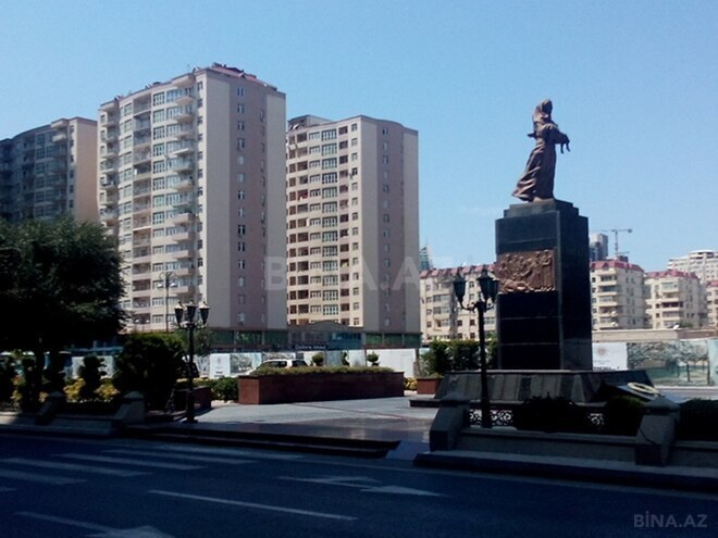 Satılır 3 otaqlı yeni tikili 132 m², Şah İsmayıl Xətai m., photo 1 from 16