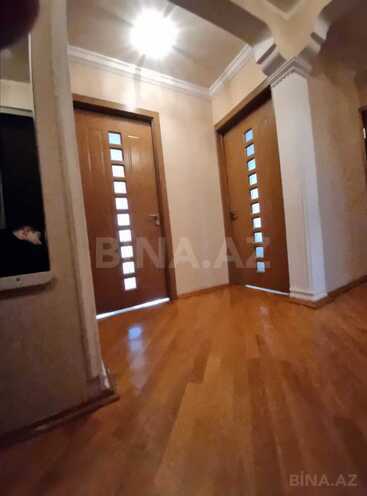 Satılır 3 otaqlı köhnə tikili 90 m², İnşaatçılar m., photo 6 from 20