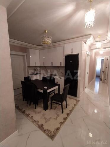 Сдаётся 3-комн. новостройка 110 м², м. Кара Караев, photo 3 from 11