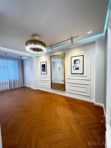 Продаётся 3-комн. новостройка 121 м², м. Ичеришехер, photo 1 from 9