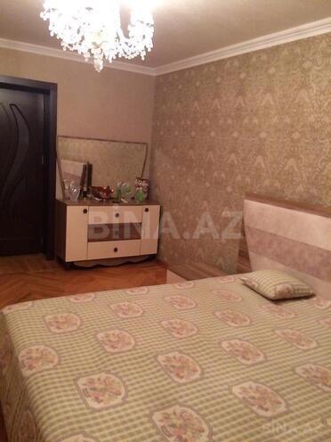 Продаётся 3-комн. вторичка 80 м², м. Иншаатчылар, photo 3 from 12