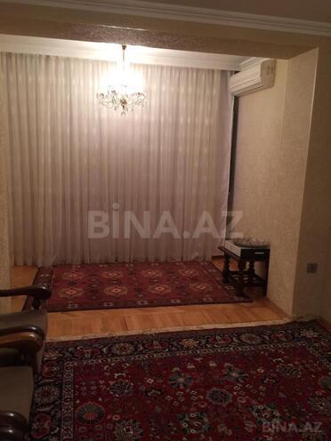 Продаётся 3-комн. вторичка 80 м², м. Иншаатчылар, photo 6 from 12