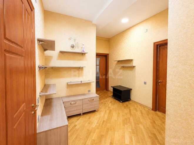 Сдаётся 3-комн. новостройка 150 м², м. Элмляр Академиясы, photo 8 from 15