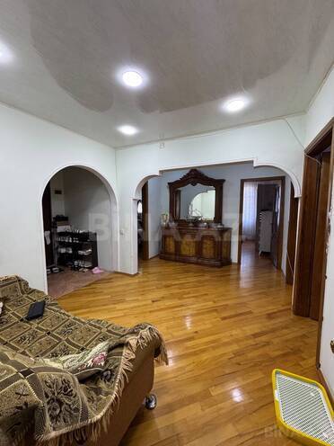 Продаётся 4-комн. вторичка 100 м², м. Ази Асланов, photo 21 from 27