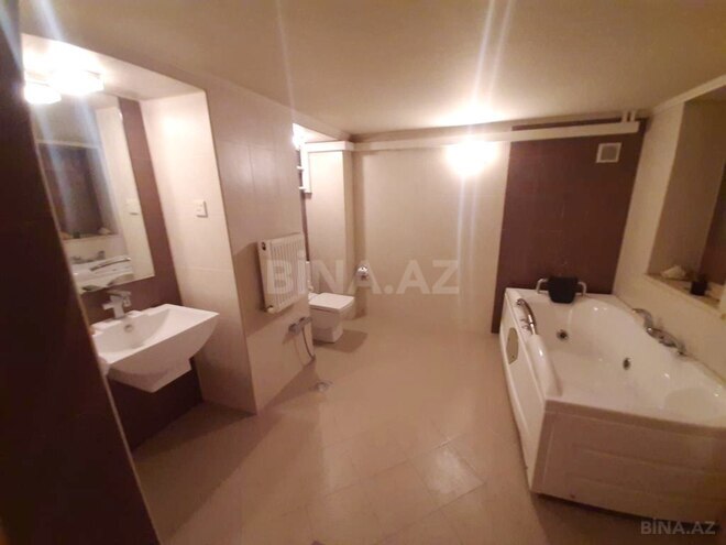 Сдаётся 4-комн. вторичка 200 м², м. Ичеришехер, photo 11 from 22