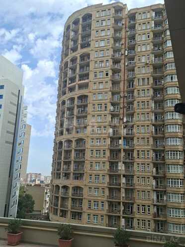 Продаётся 3-комн. новостройка 120 м², Ясамальский р., photo 1 from 18