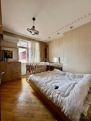 Satılır 2 otaqlı köhnə tikili 50 m², İnşaatçılar m., photo 6 from 12