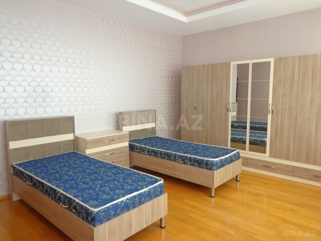 Сдаётся 4-комн. новостройка 230 м², м. 8 ноября, photo 18 from 22