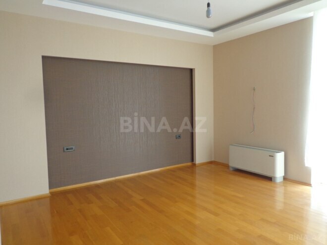 Сдаётся 4-комн. новостройка 230 м², м. 8 ноября, photo 13 from 22