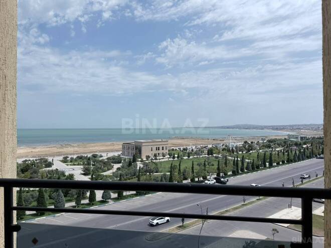 Продаётся 2-комн. новостройка 75 м², Абшеронcкий  р., photo 1 from 13