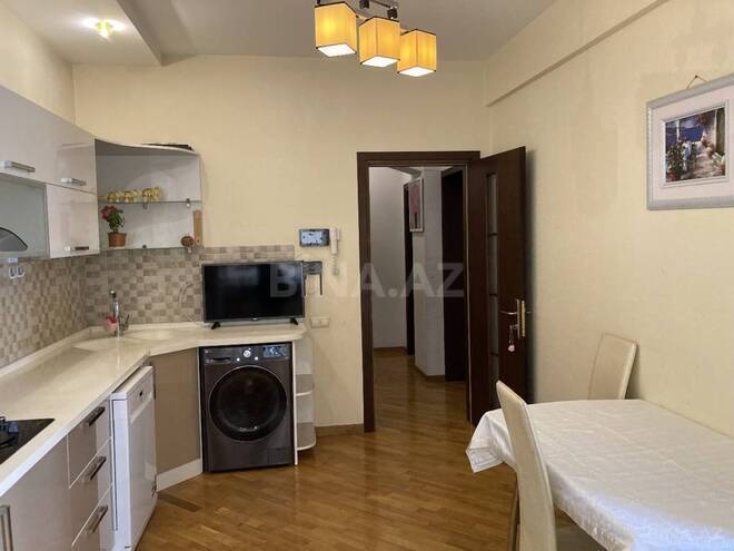 Продаётся 3-комн. новостройка 110 м², м. Элмляр Академиясы, photo 14 from 21