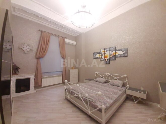 Сдаётся 2-комн. вторичка 108 м², м. Ичеришехер, photo 14 from 19