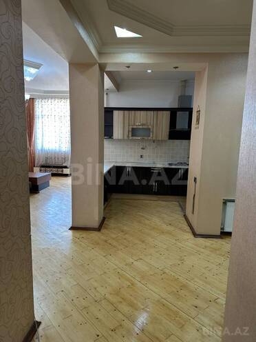 Сдаётся 3-комн. новостройка 120 м², м. 28 мая, photo 4 from 16