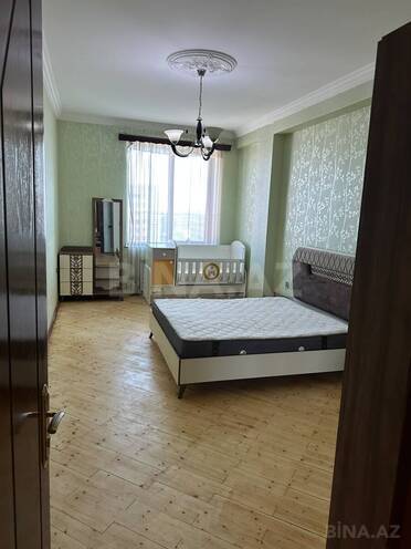 Сдаётся 3-комн. новостройка 120 м², м. 28 мая, photo 7 from 16