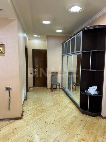 Сдаётся 3-комн. новостройка 120 м², м. 28 мая, photo 9 from 16
