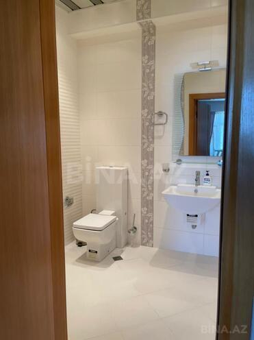 İcarəyə verilir 4 otaqlı yeni tikili 190 m², 28 May m., photo 6 from 25
