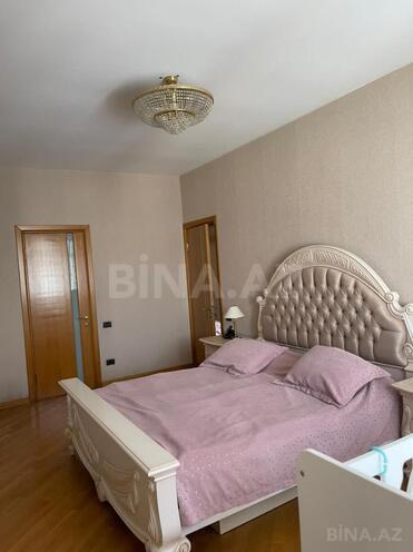 İcarəyə verilir 4 otaqlı yeni tikili 190 m², 28 May m., photo 18 from 25