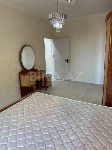 Satılır 2 otaqlı köhnə tikili 55 m², Müşfiqabad q., photo 10 from 19