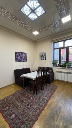 Satılır 9 otaqlı həyət evi/bağ evi 488 m², Qaraçuxur q., photo 22 from 31