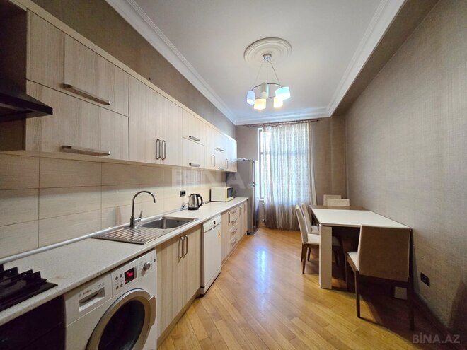 Сдаётся 3-комн. новостройка 170 м², м. Сахил, photo 14 from 21