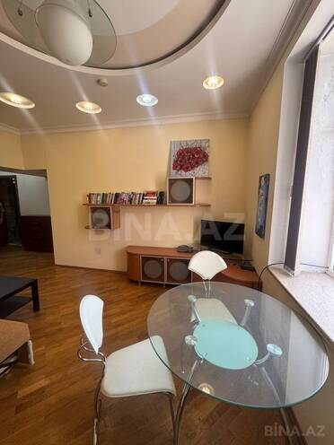 İcarəyə verilir 2 otaqlı köhnə tikili 55 m², İçəri Şəhər m., photo 3 from 21