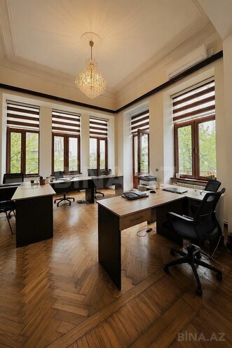 İcarəyə verilir 5 otaqlı ofis 150 m², Nizami m., photo 1 from 10