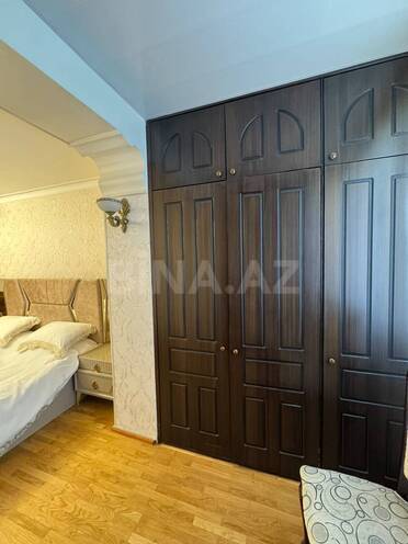 Satılır 3 otaqlı köhnə tikili 80 m², 28 May m., photo 12 from 27