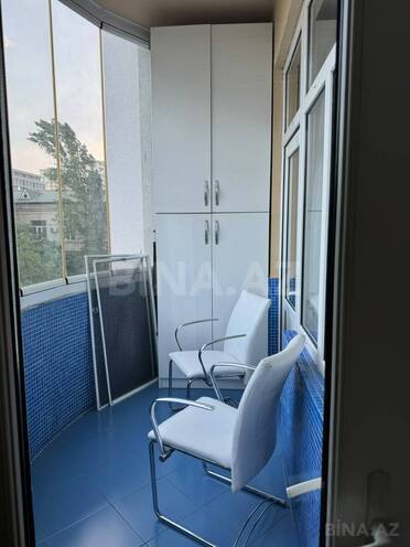 Сдаётся 3-комн. новостройка 137 м², м. Низами, photo 17 from 21