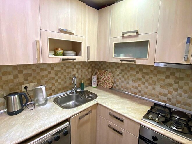 Продаётся 2-комн. вторичка 55 м², Ясамальский р., photo 15 from 24