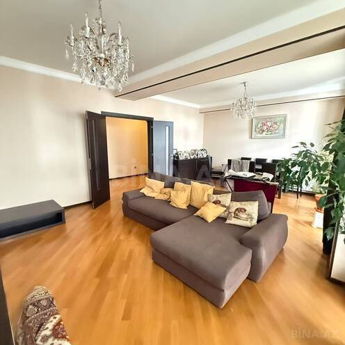 Satılır 4 otaqlı yeni tikili 165 m², 28 May m., photo 1 from 20