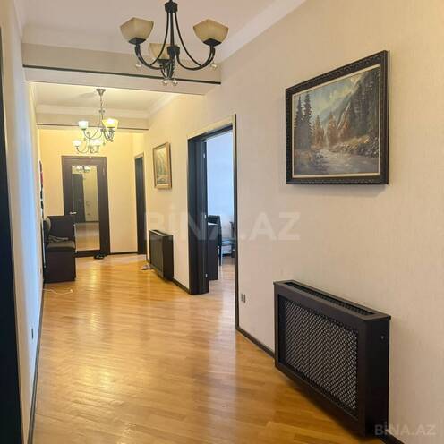 Satılır 4 otaqlı yeni tikili 165 m², 28 May m., photo 13 from 20