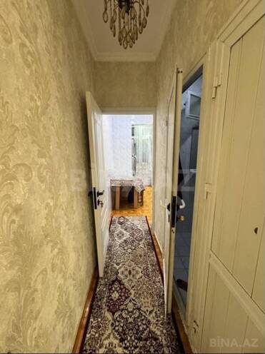 Satılır 4 otaqlı köhnə tikili 120 m², Azadlıq Prospekti m., photo 9 from 18