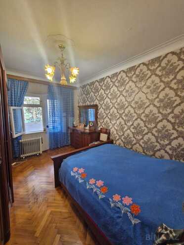 Satılır 2 otaqlı köhnə tikili 65 m², Gənclik m., photo 7 from 17