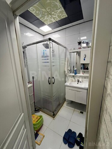 Satılır 3 otaqlı köhnə tikili 65 m², Həzi Aslanov m., photo 14 from 17